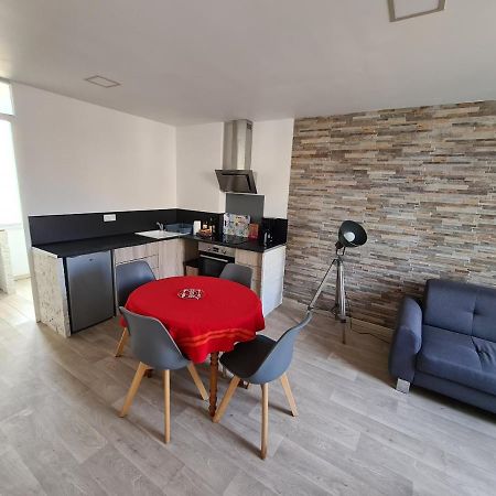 Appartement 60M2 Rdc Avec Jardin Saint-Genis-des-Fontaines Exterior photo